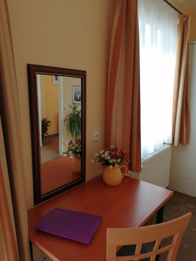 Apartmany Cesky Dvur Mariënbad Buitenkant foto