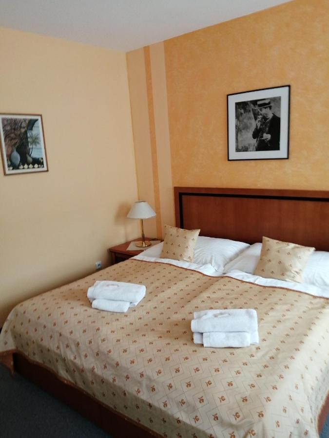 Apartmany Cesky Dvur Mariënbad Buitenkant foto